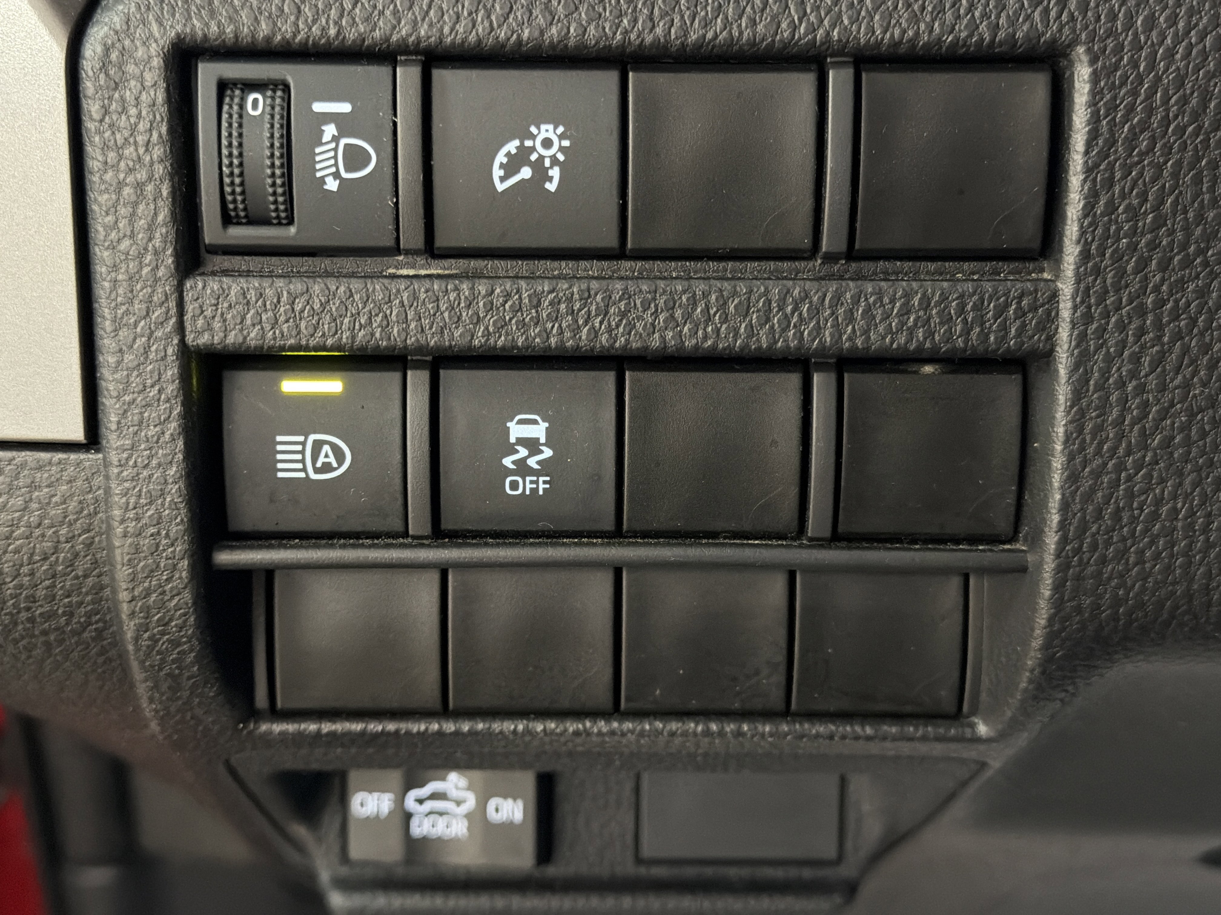 Used 2024 Toyota Tacoma TRD Sport AWD/4WD image 20