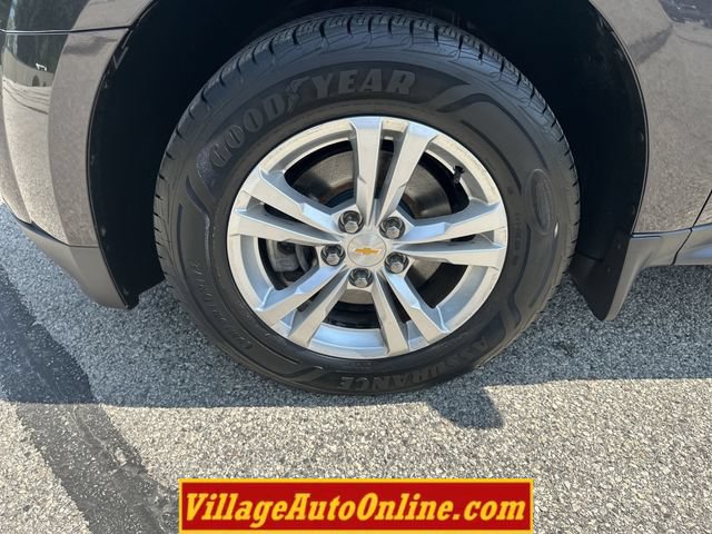 Used 2015 Chevrolet Equinox LT w/ Driver Convenience Package AWD/4WD image 9