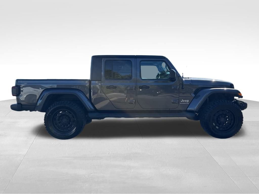 Used 2020 Jeep Gladiator Overland image 11