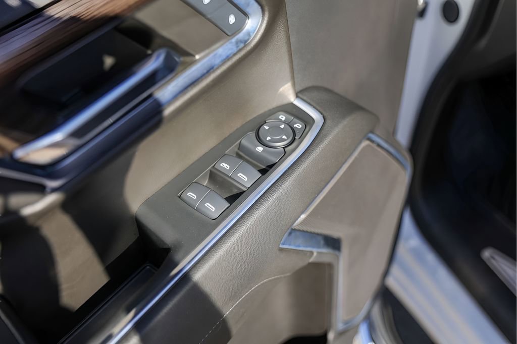 Certified 2024 Chevrolet Silverado 1500 LT w/ Safety Package image 25