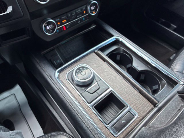 Used 2021 Ford Expedition Limited RWD image 30