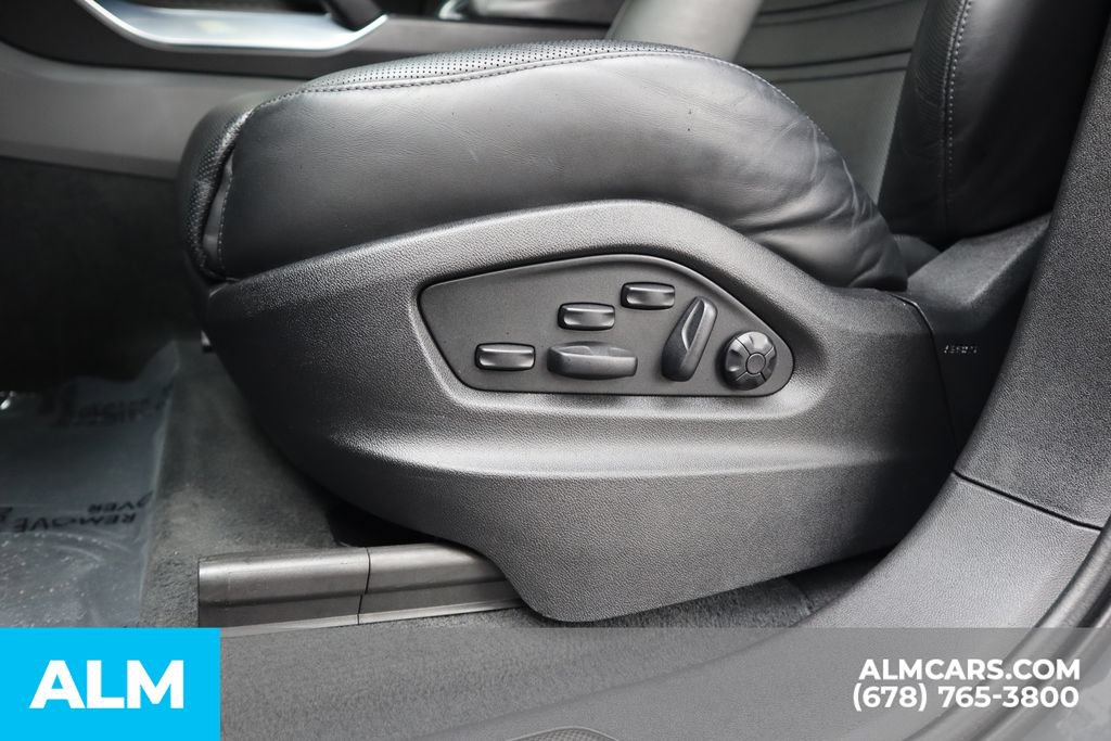 Used 2022 Porsche Cayenne Turbo GT AWD/4WD image 16
