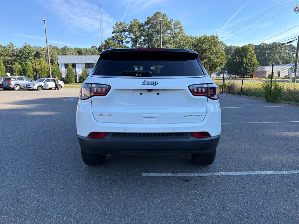 Used 2025 Jeep Compass Limited AWD/4WD image 6