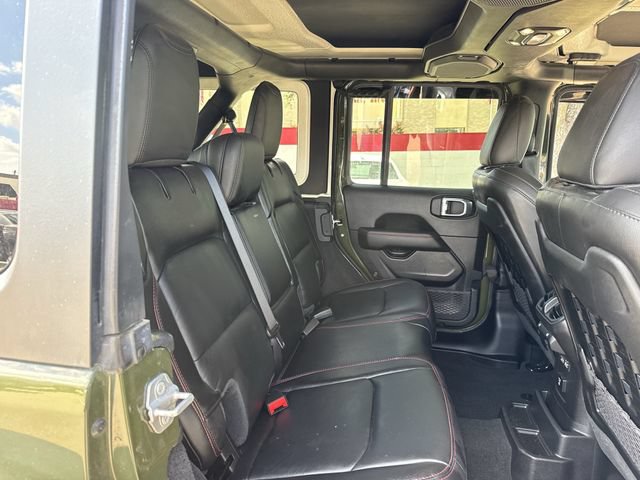 Used 2021 Jeep Wrangler Unlimited Rubicon AWD/4WD image 31