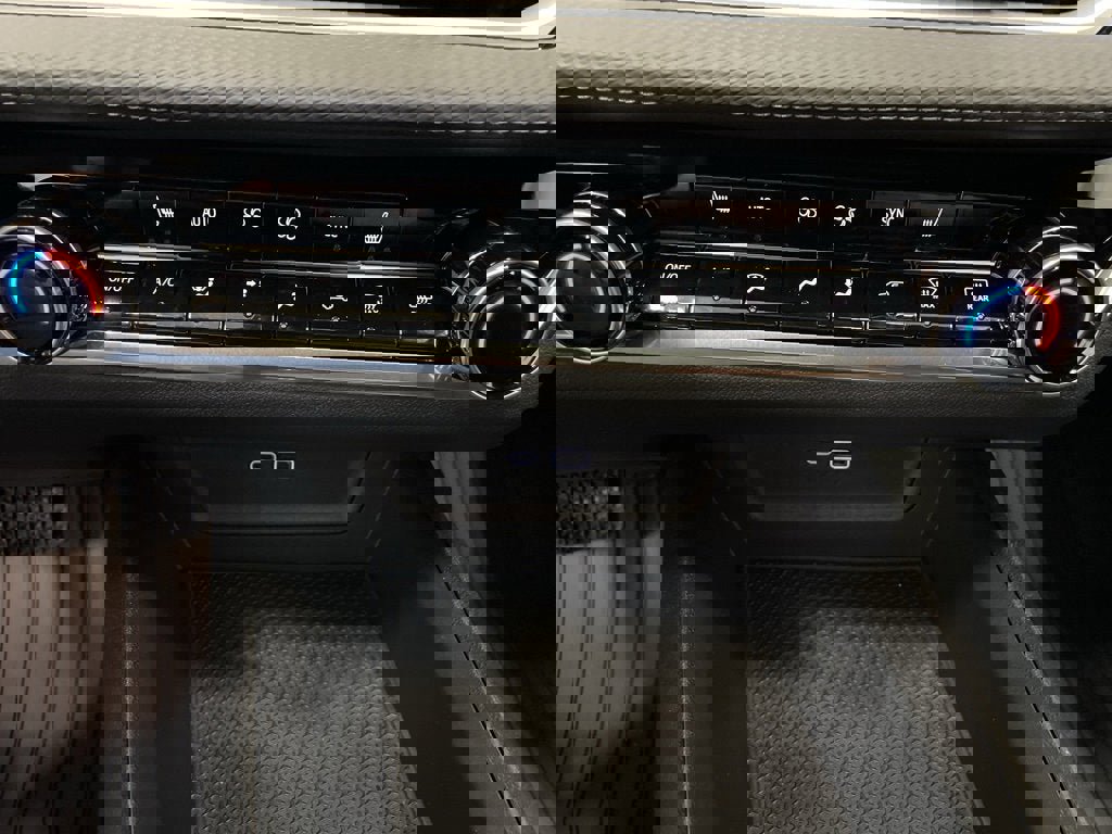 New 2026 Chevrolet Equinox LT w/ Convenience Package II image 22