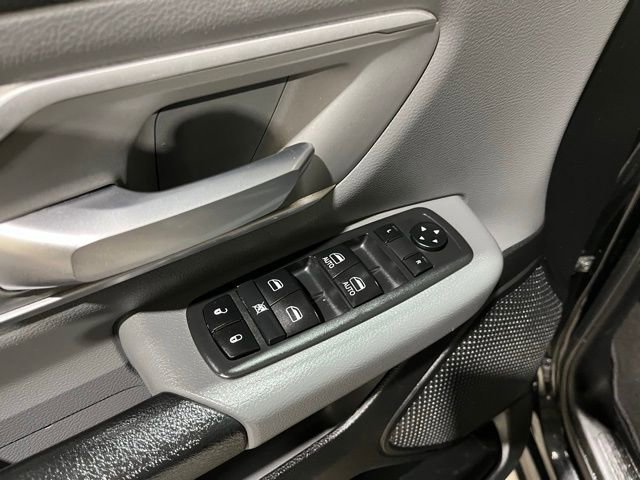 Used 2020 RAM 1500 Big Horn AWD/4WD image 34