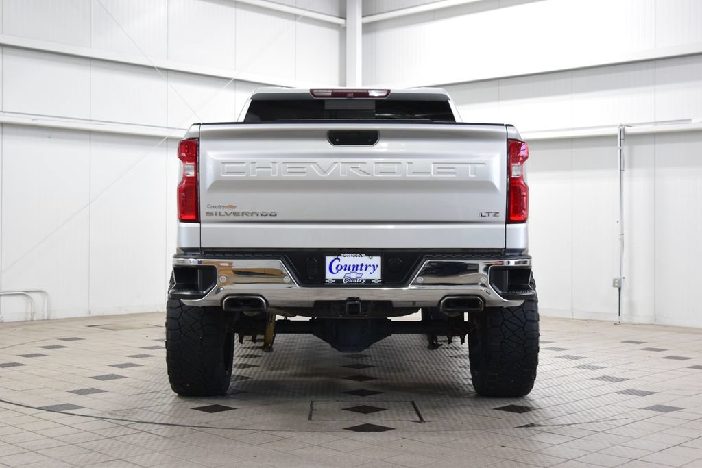 Used 2019 Chevrolet Silverado 1500 LTZ w/ LTZ Premium Package AWD/4WD image 7