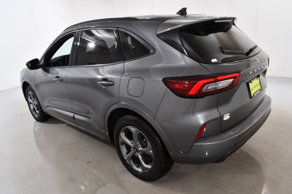 Used 2024 Ford Escape ST-Line w/ Tech Pack #1 AWD/4WD image 15