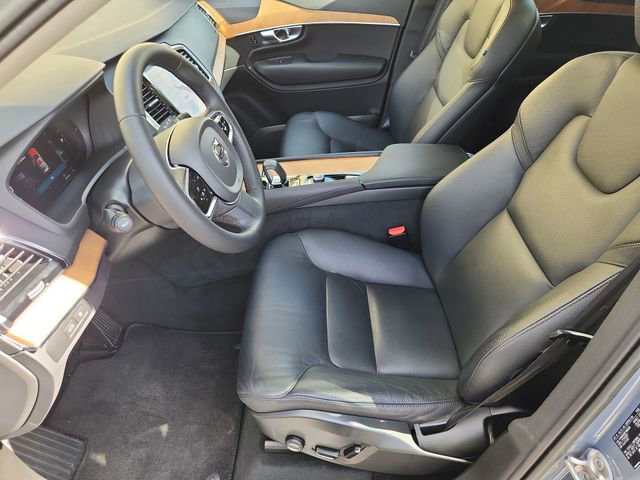 Used 2023 Volvo XC90 T8 Plus w/ Protection Package Premier image 20