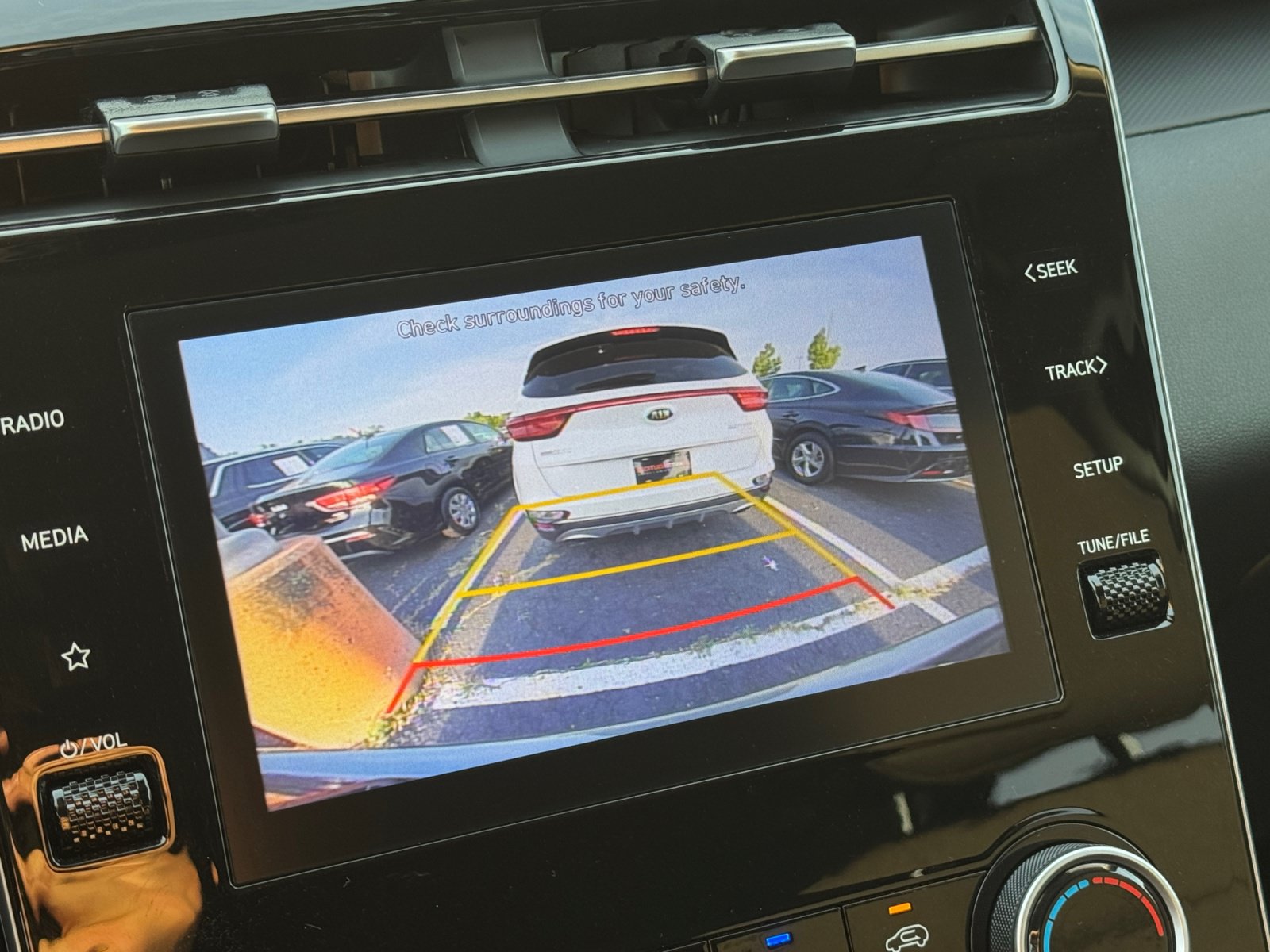 Used 2023 Hyundai Tucson SEL FWD image 18