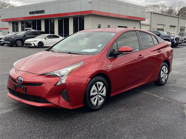 Used 2017 Toyota Prius Three image 7