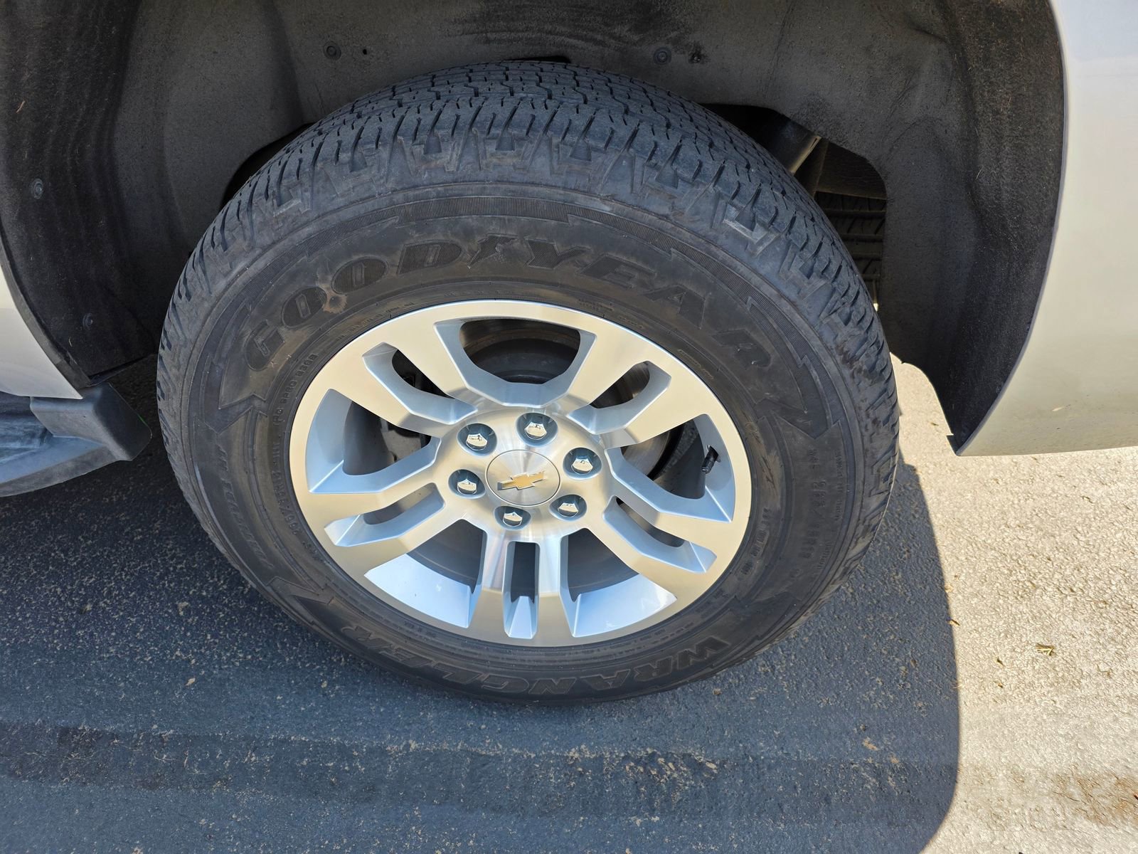 Used 2020 Chevrolet Tahoe LT image 11