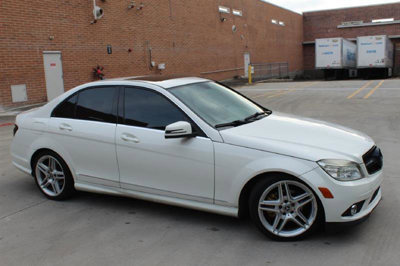 Used 2010 Mercedes-Benz C 300 4MATIC Sedan w/ Premium 1 Pkg image 6
