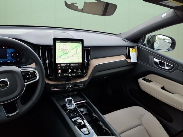 New 2026 Volvo XC60 B5 Plus w/ Protection Package Premier AWD/4WD image 14