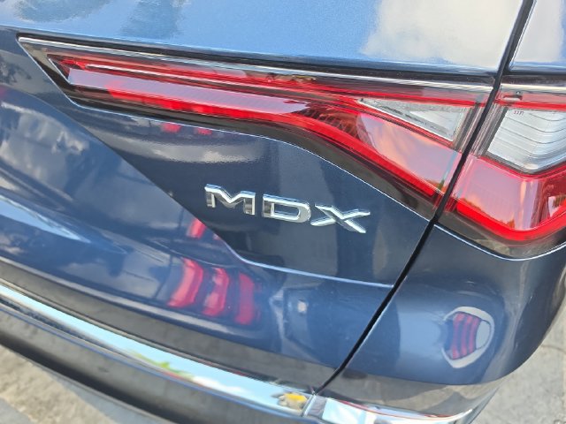 Used 2025 Acura MDX w/ Technology Package FWD image 5
