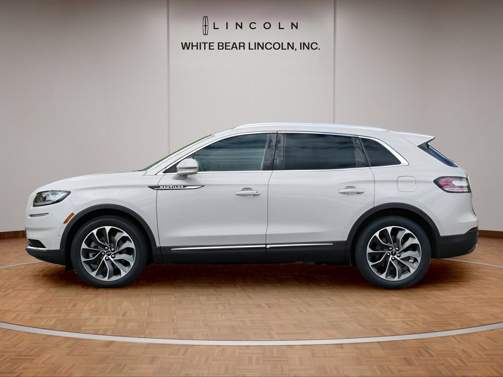Certified 2023 Lincoln Nautilus Reserve w/ Equipment Group 201A AWD/4WD image 8