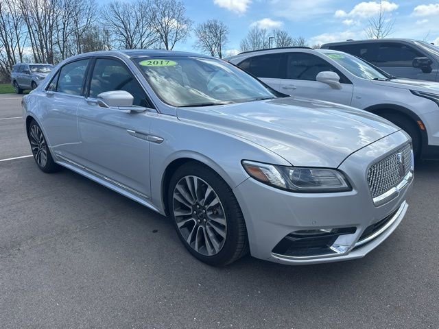 Used 2017 Lincoln Continental Reserve w/ Climate Package AWD/4WD image 3