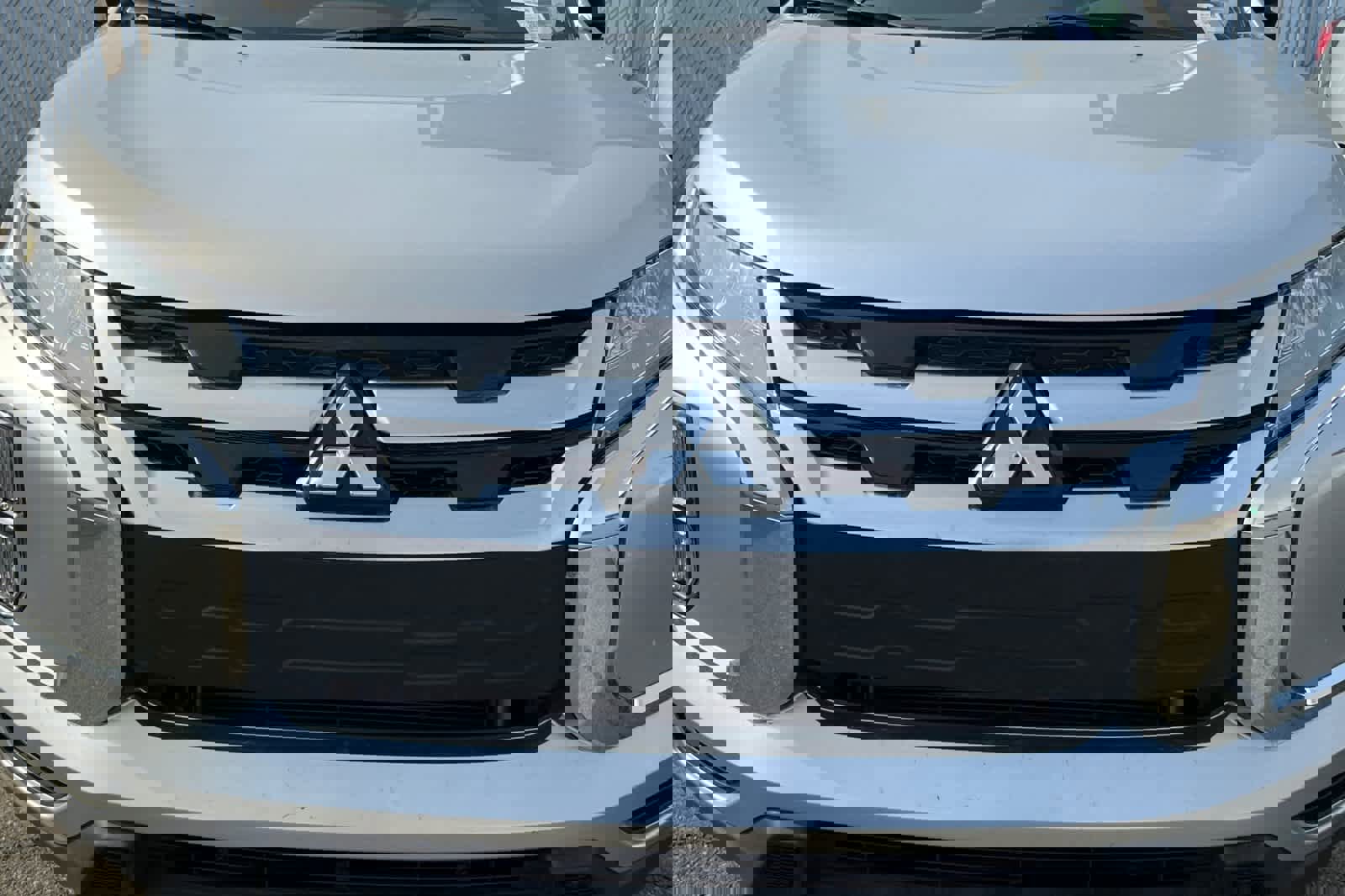 Used 2024 Mitsubishi Outlander Sport SE image 9