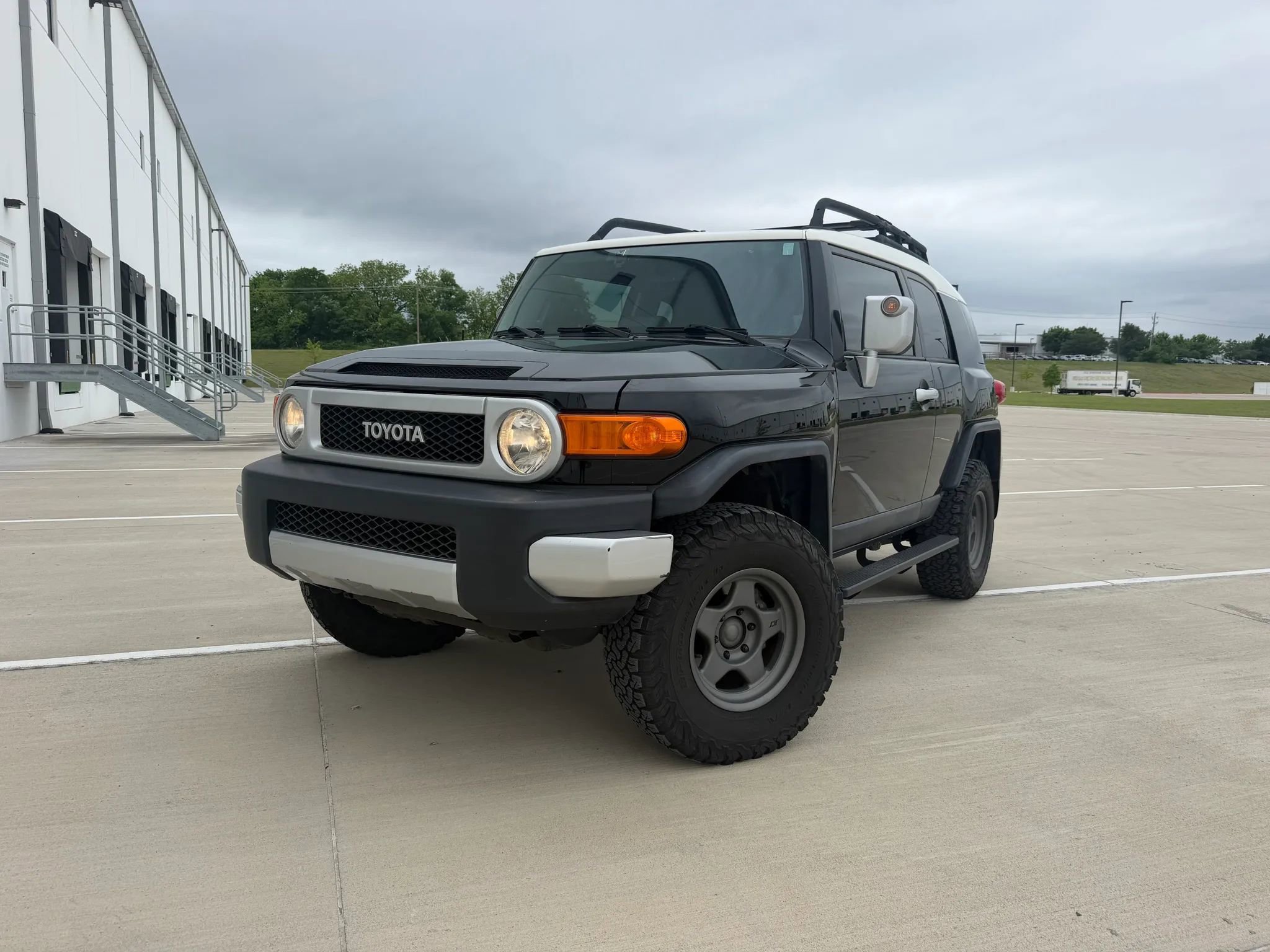 Used 2010 Toyota FJ Cruiser 4WD image 9