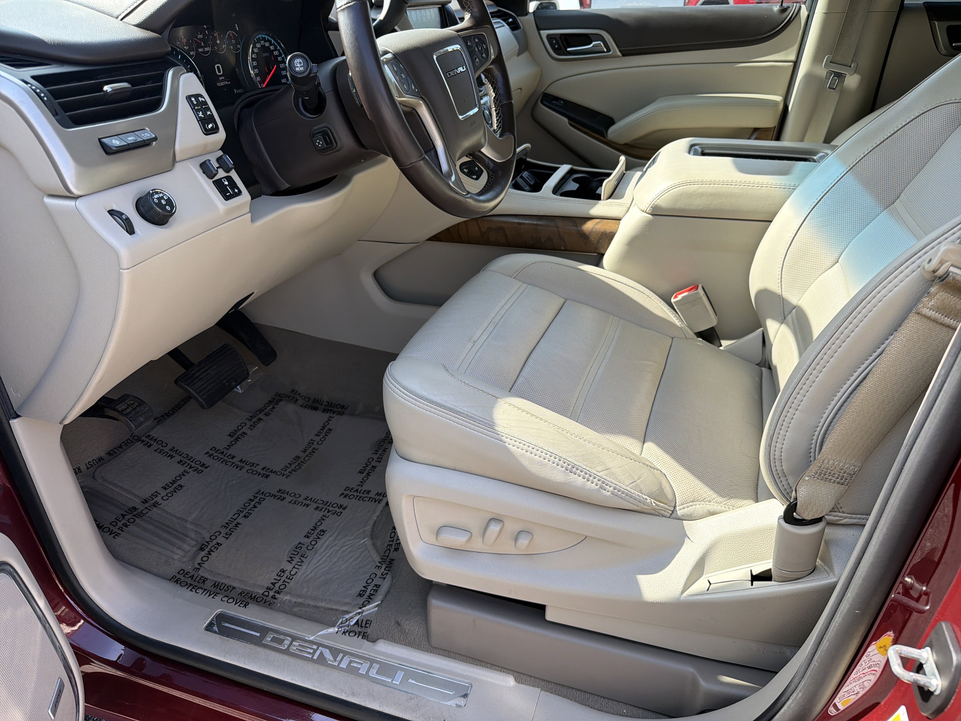 Used 2020 GMC Yukon Denali w/ Open Road Package RWD image 2