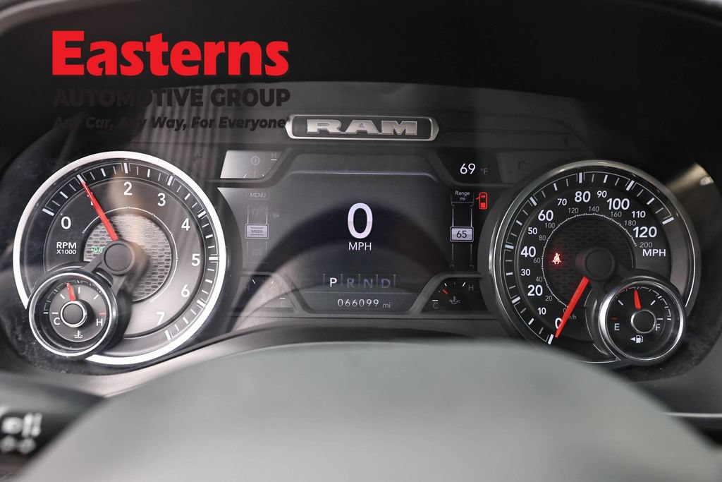 Used 2024 RAM 1500 Laramie RWD image 18