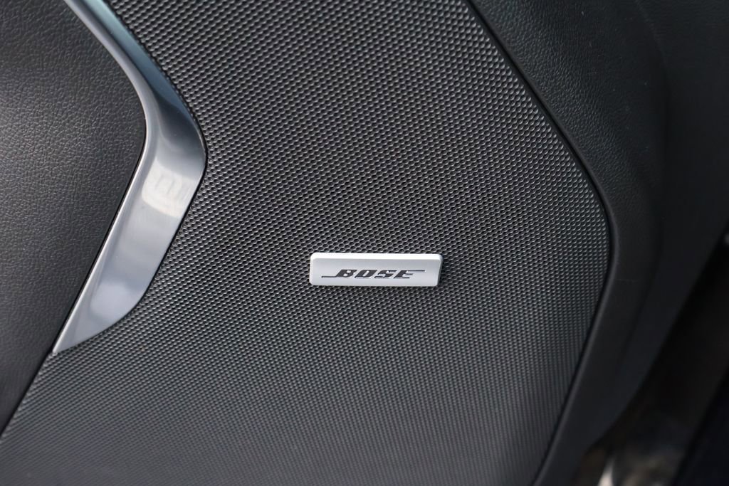 Certified 2024 Chevrolet Suburban Z71 w/ Off-Road Capability Package AWD/4WD image 38