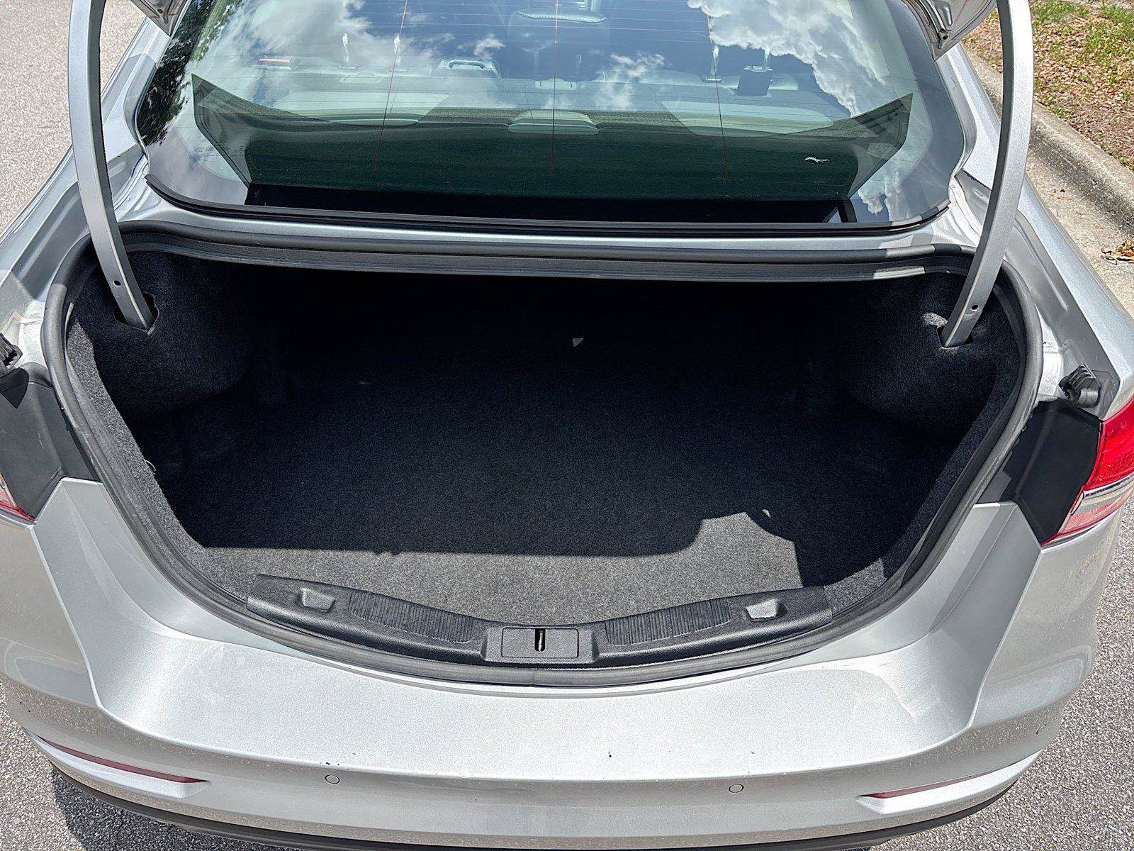 Used 2019 Ford Fusion Titanium FWD image 27