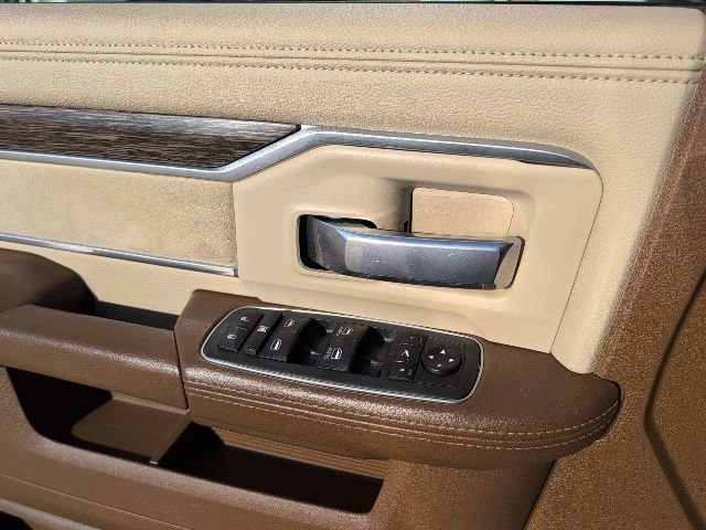 Used 2020 RAM 3500 Laramie image 15