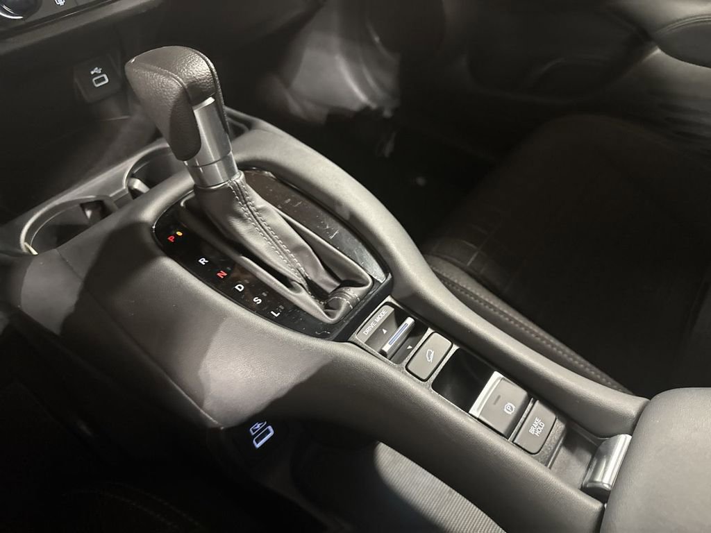 Used 2023 Honda HR-V LX image 27