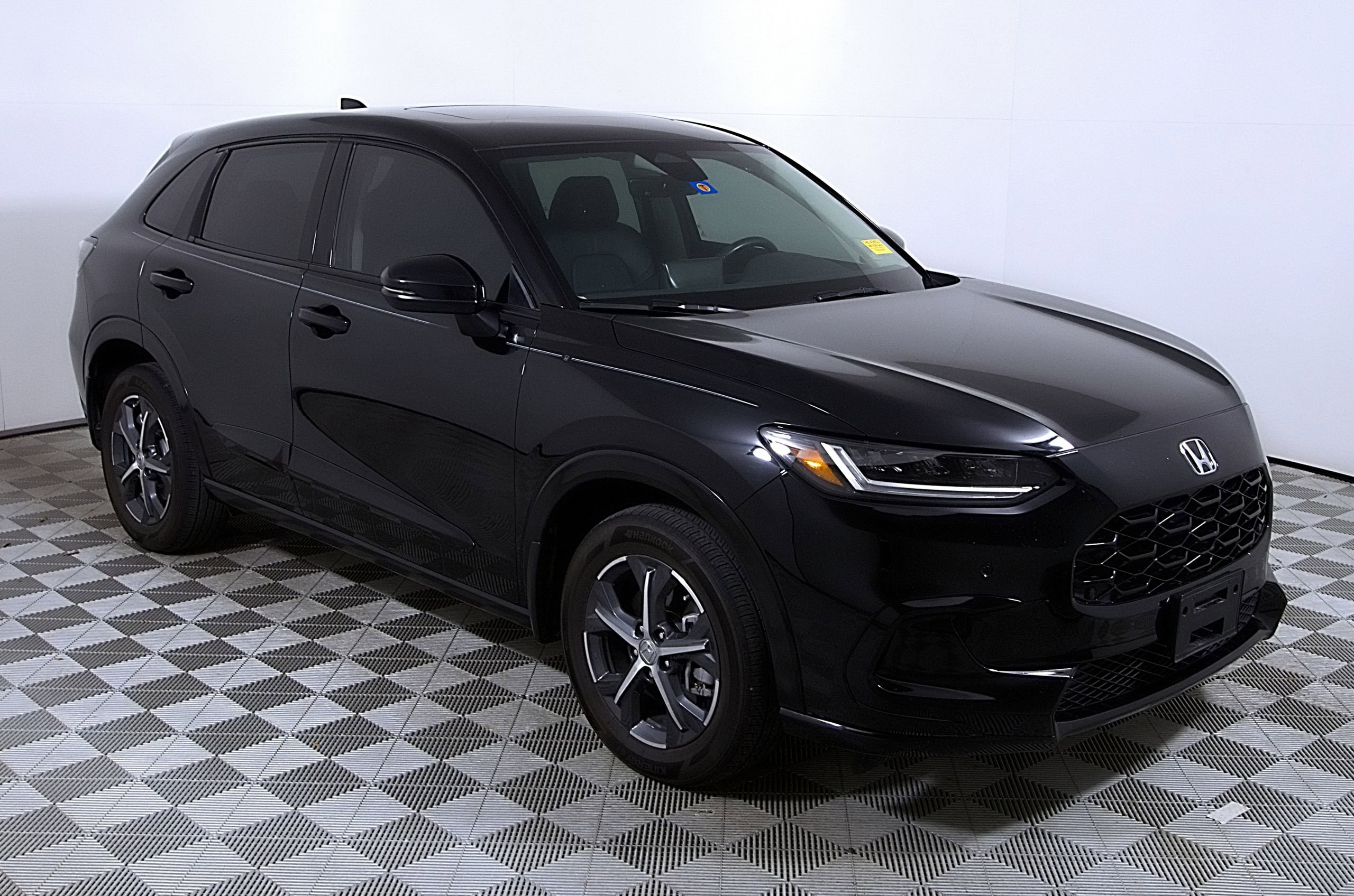 Used 2024 Honda HR-V EX-L image 6