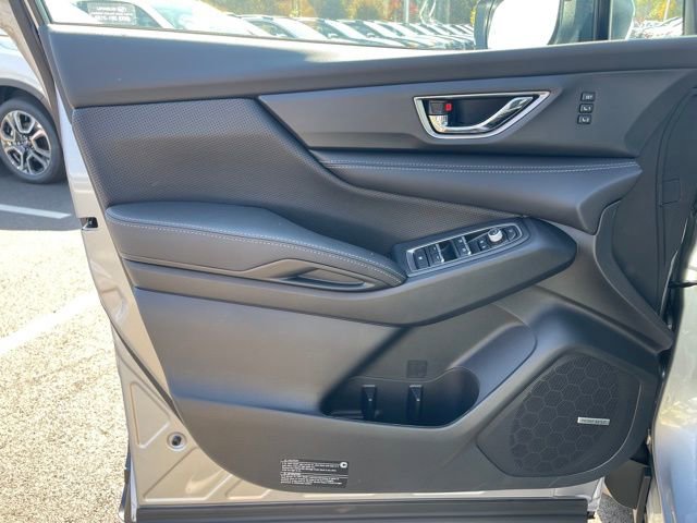 New 2025 Subaru Ascent Limited image 15