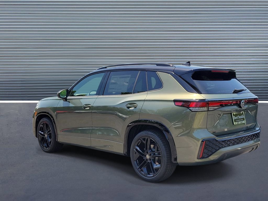 New 2026 Volkswagen Tiguan SE R-Line image 4