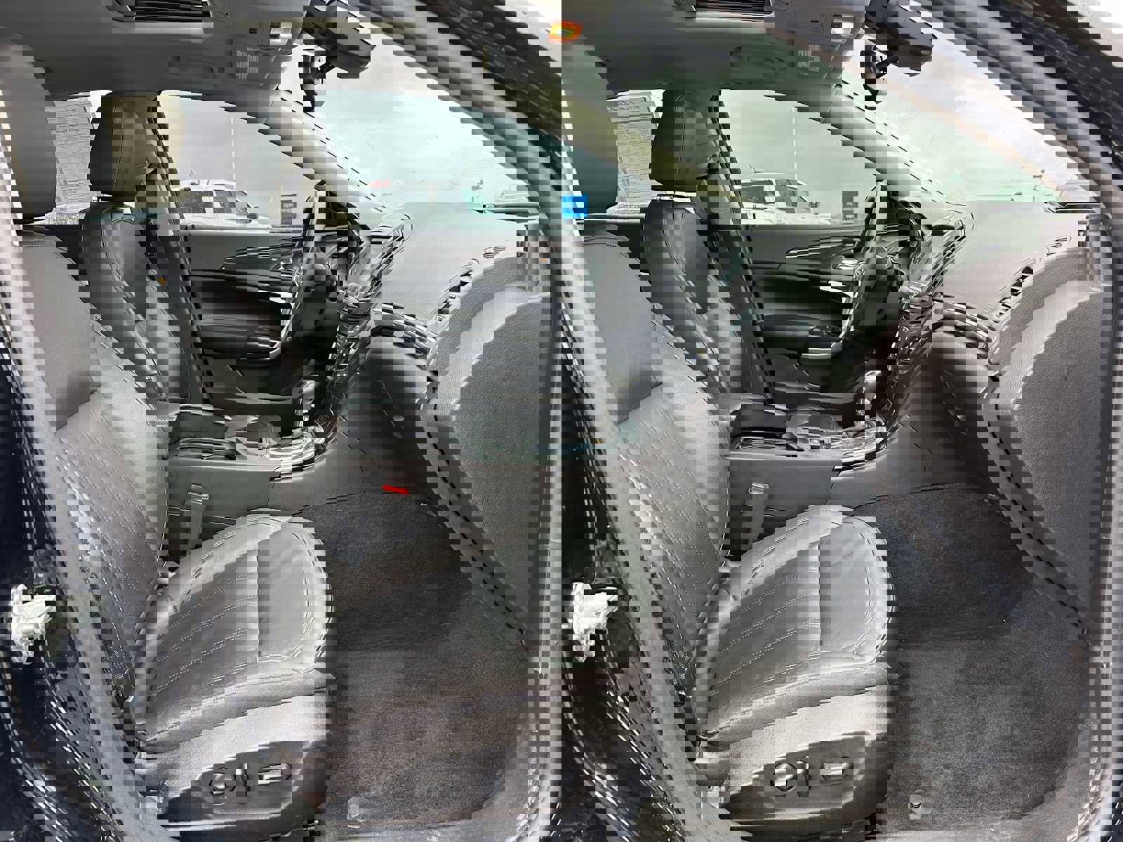 Used 2017 Buick Regal Premium w/ Driver Confidence Package #1 image 10