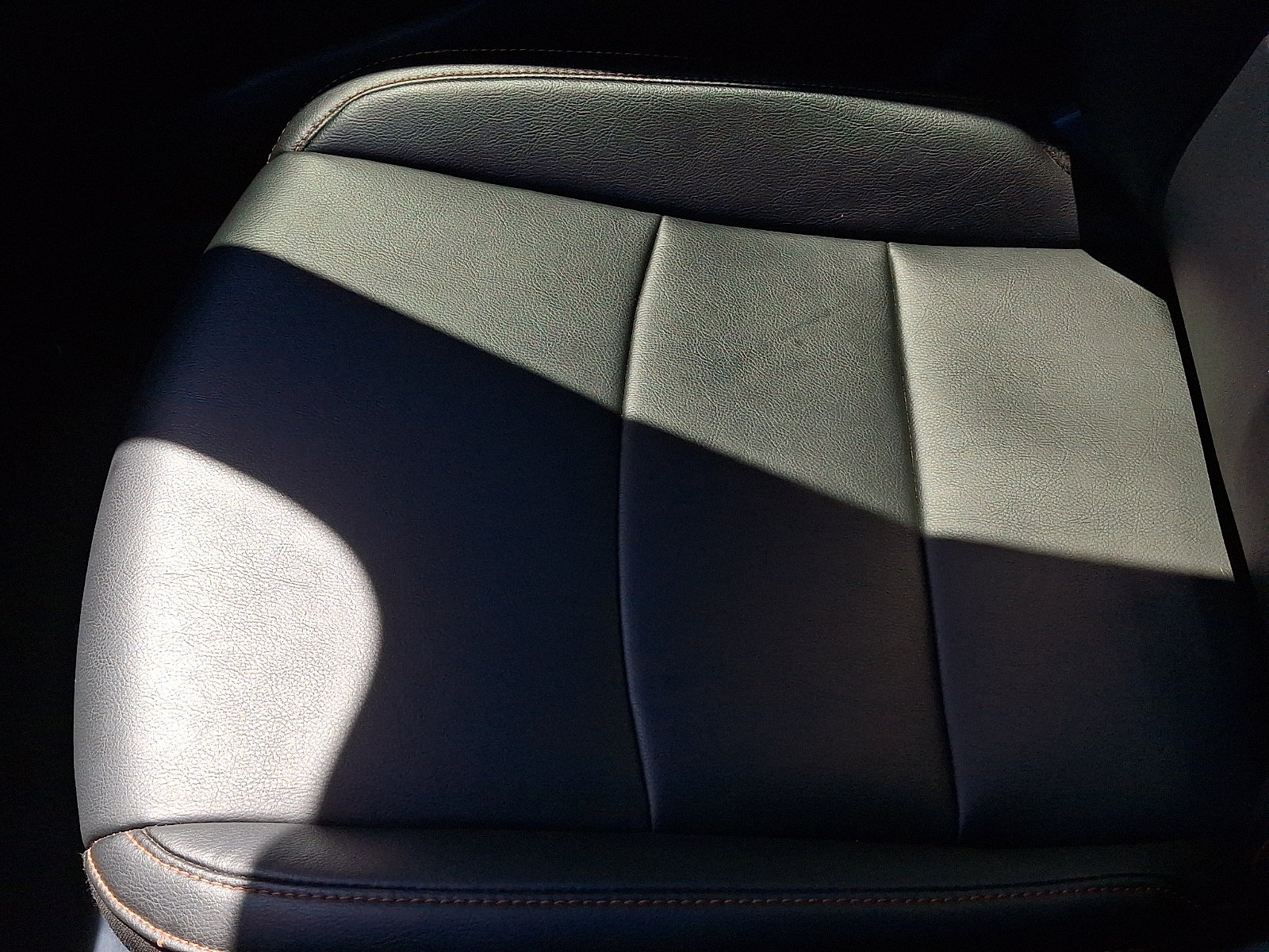 Used 2022 Nissan Sentra SR w/ SR Premium Package FWD image 25