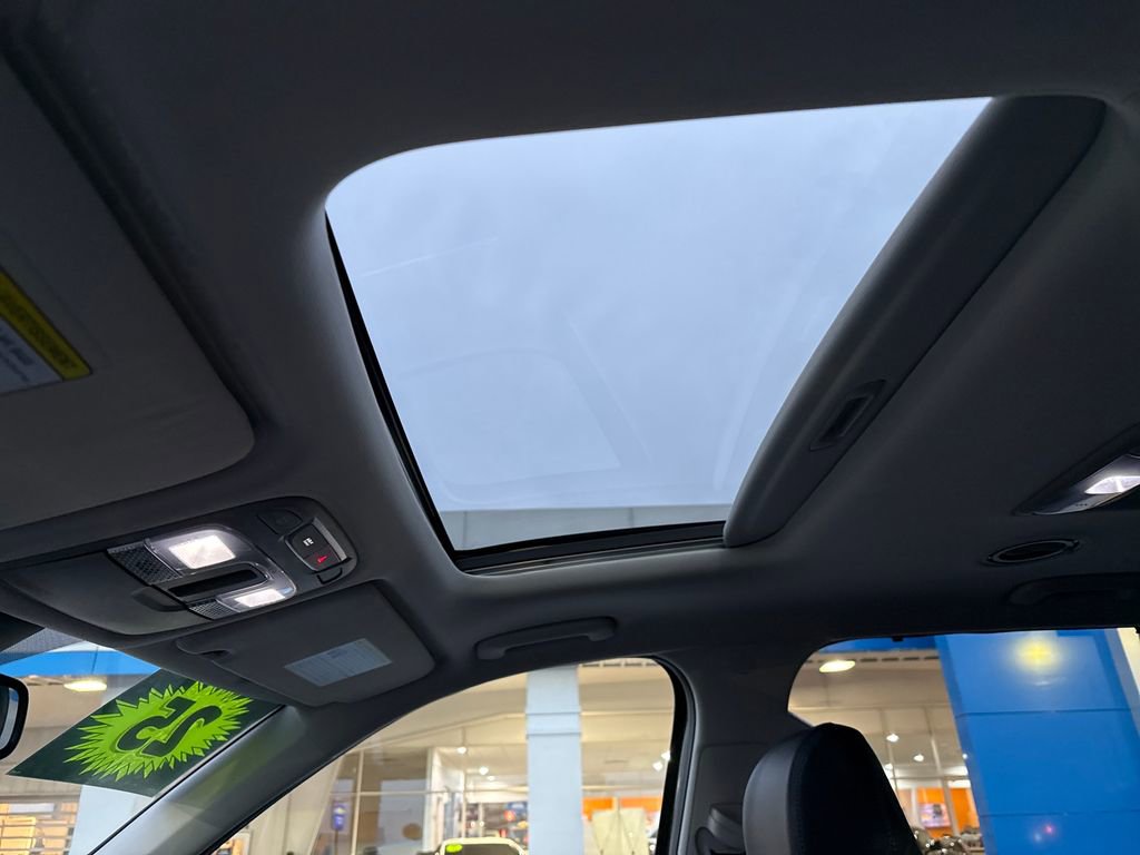 Used 2025 Kia Telluride EX w/ EX Captain's Chair Package image 24