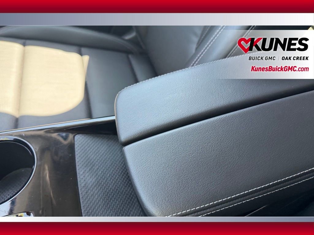 Used 2024 Buick Envision Preferred AWD/4WD image 20