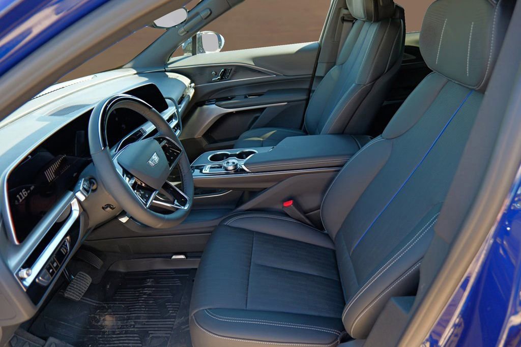 New 2026 Cadillac Lyriq Premium Sport w/ LPO, Floor Liner Package image 9