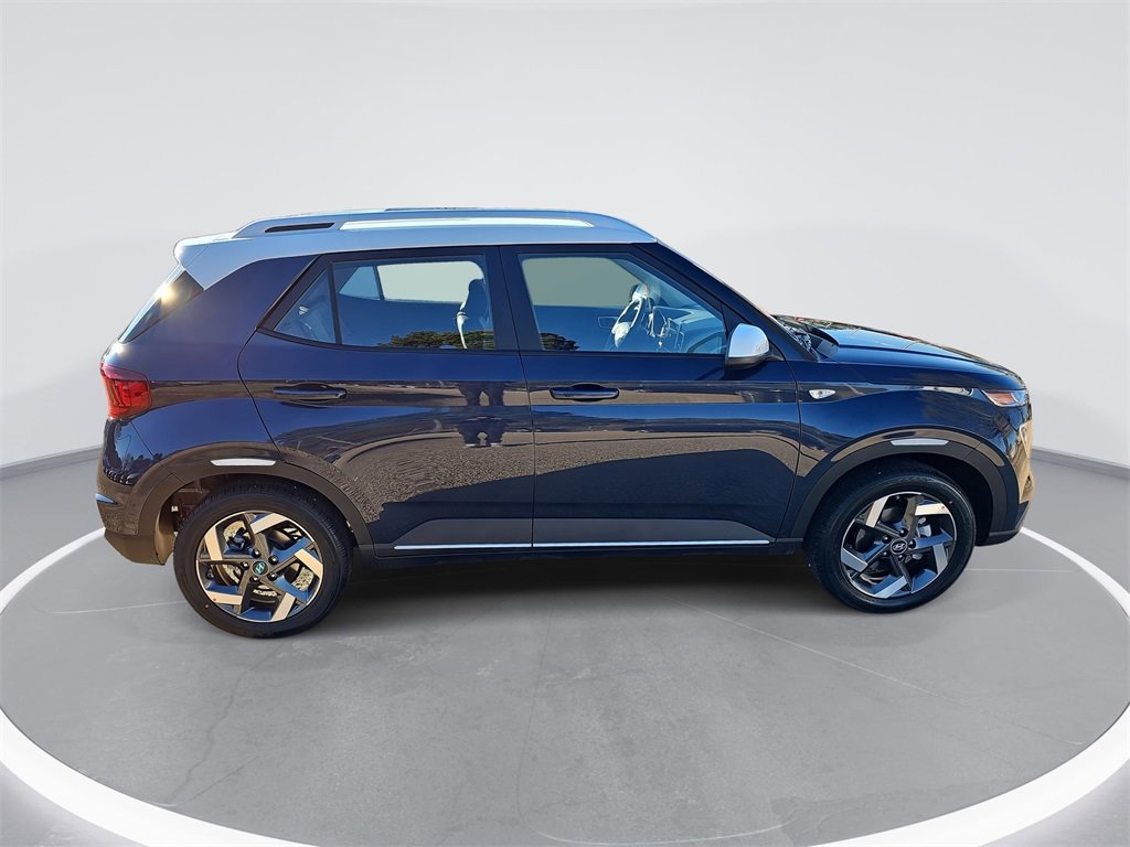 New 2026 Hyundai Venue SEL image 4