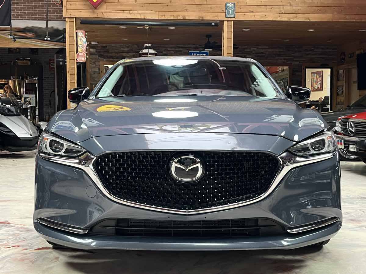Used 2021 MAZDA MAZDA6 Carbon Edition FWD image 3