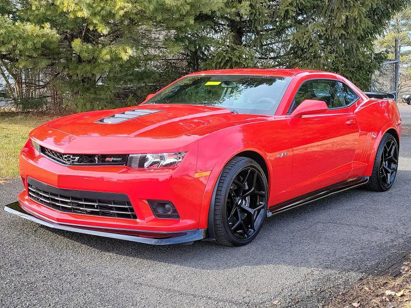 Used 2015 Chevrolet Camaro Z/28 image 2