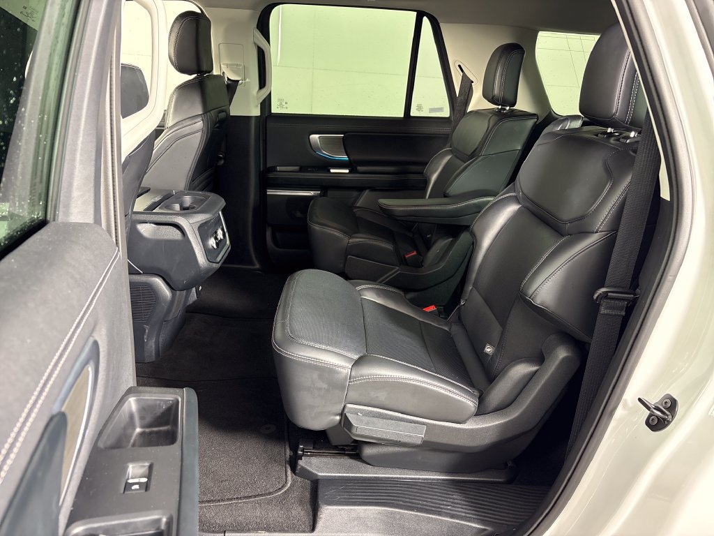 Certified 2025 Ford Expedition Max Platinum AWD/4WD image 29