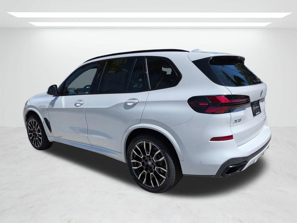 New 2026 BMW X5 sDrive40i w/ M Sport Package RWD image 6