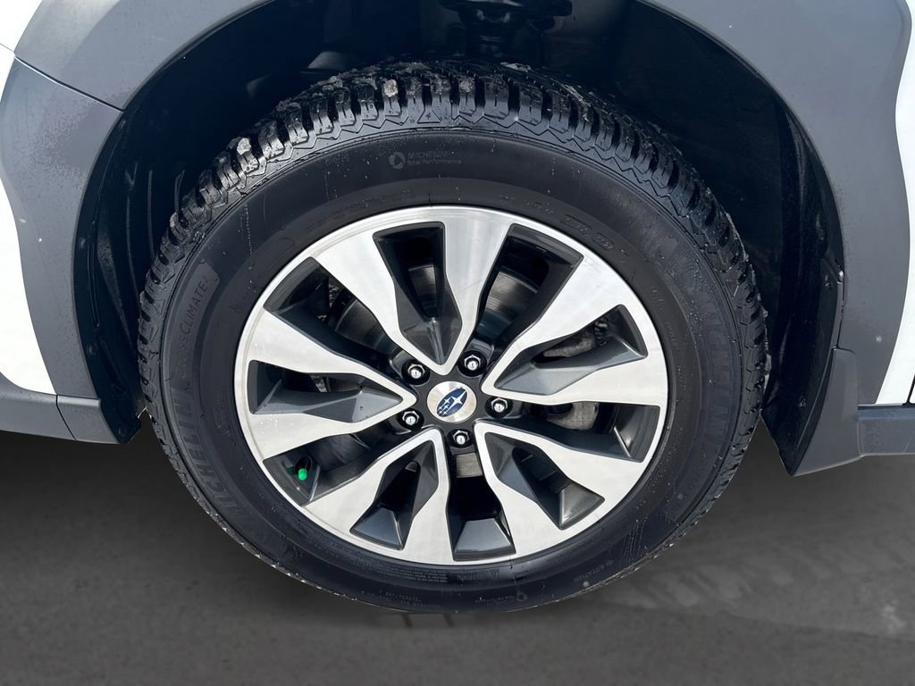 Used 2023 Subaru Outback Limited XT image 12