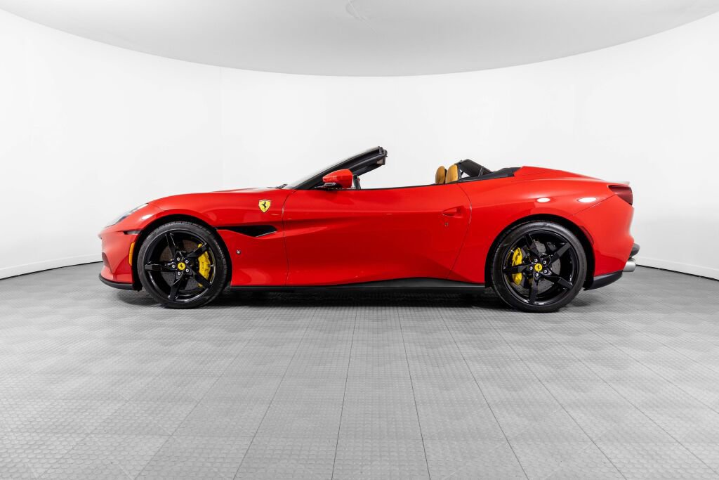 Certified 2022 Ferrari Portofino M image 3