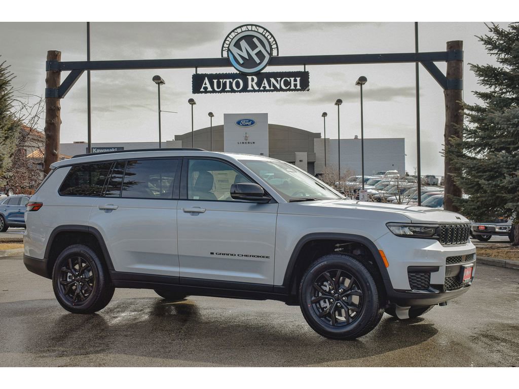 New 2025 Jeep Grand Cherokee L Altitude