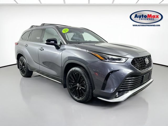 Used 2023 Toyota Highlander XSE
