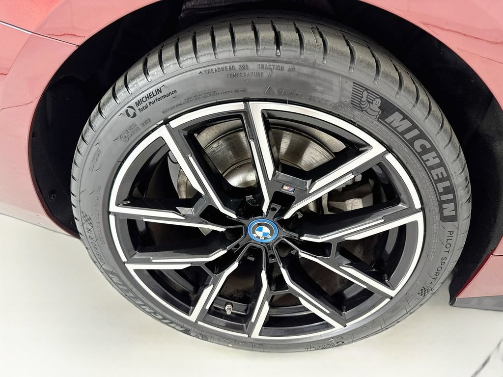 Used 2023 BMW i4 eDrive40 w/ M Sport Package RWD image 32