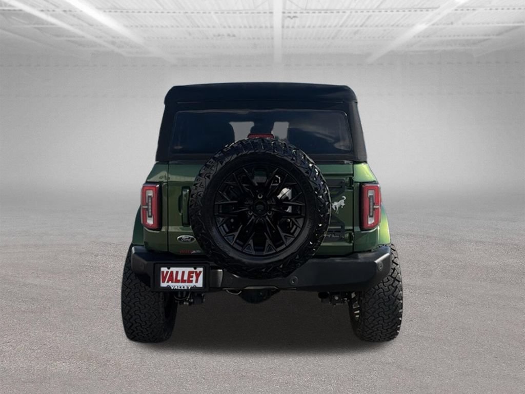 Used 2023 Ford Bronco Outer Banks AWD/4WD image 11