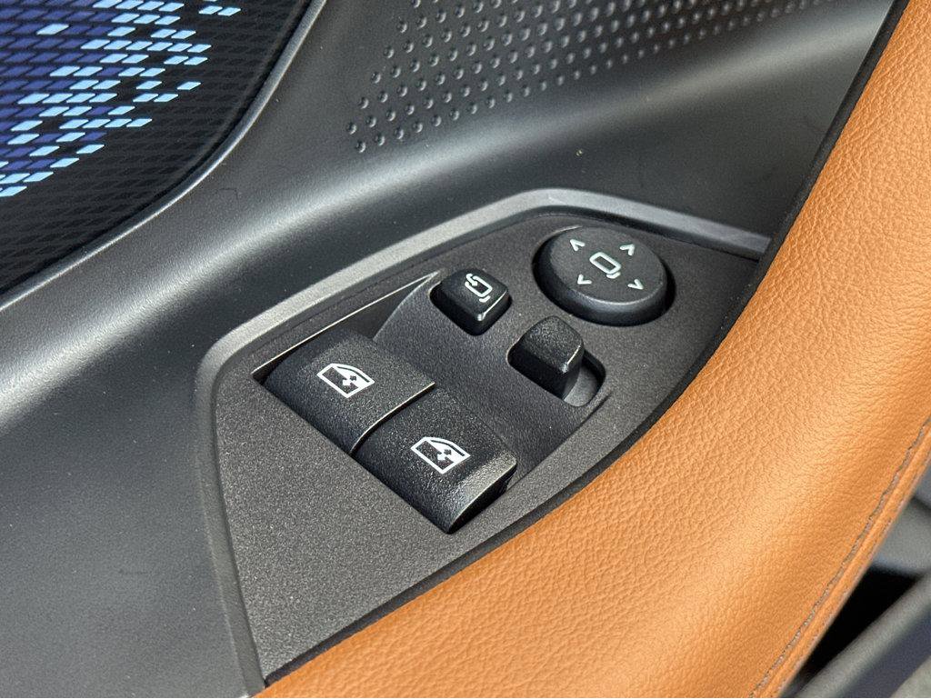 Used 2025 BMW 230i Coupe w/ M Sport Package image 35