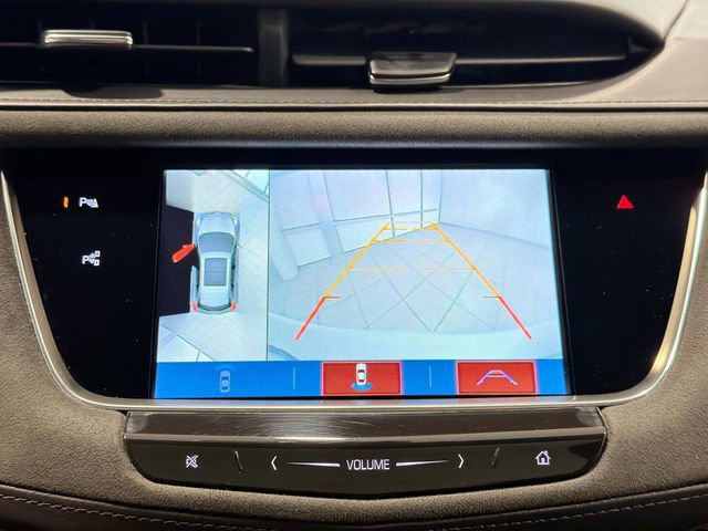 Used 2018 Cadillac XT5 Platinum w/ Driver Assist Package image 12